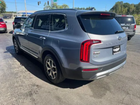 More photos of 2020 Kia Telluride EX Sport Utility 4D at Valpo Car Co., IN