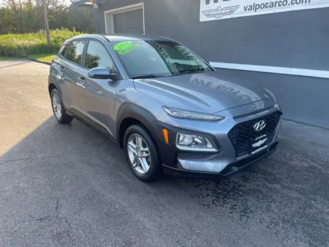 Photos of 2019 Hyundai Kona SE Sport Utility 4D for sale in Valparaiso, IN at Valpo Car Co.