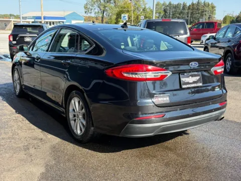 More photos of 2020 Ford Fusion SE Sedan 4D at Valpo Car Co., IN