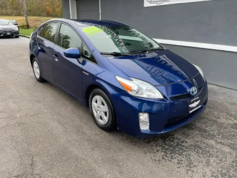 Photos of 2010 Toyota Prius III Hatchback 4D for sale in Valparaiso, IN at Valpo Car Co.