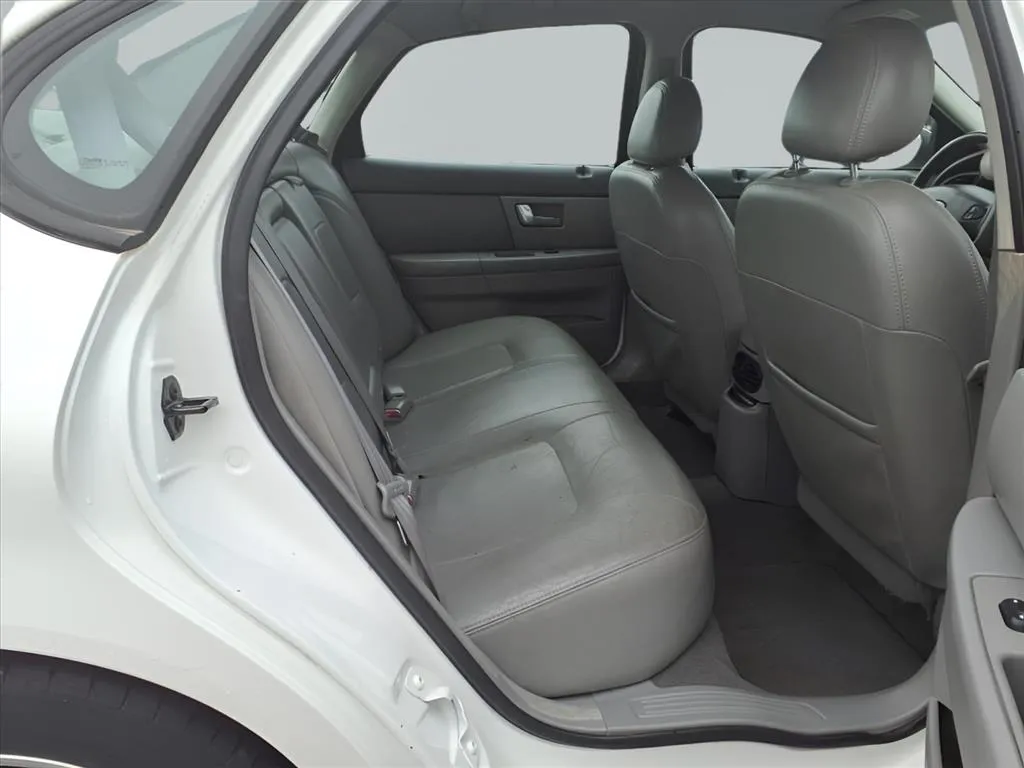 2002 Ford Taurus SES Deluxe - Photo 15