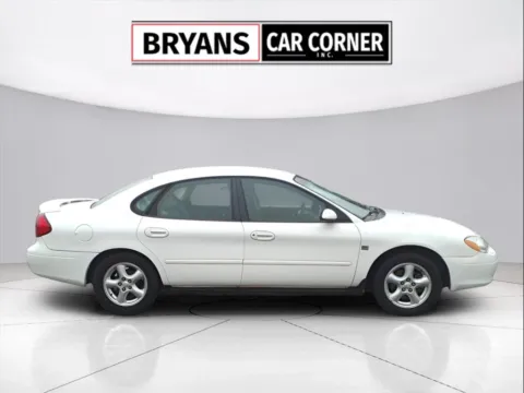 Photos of 2002 FORD TAURUS SES for sale in Chickasha, OK at Bryan's Car Corner Chickasha
