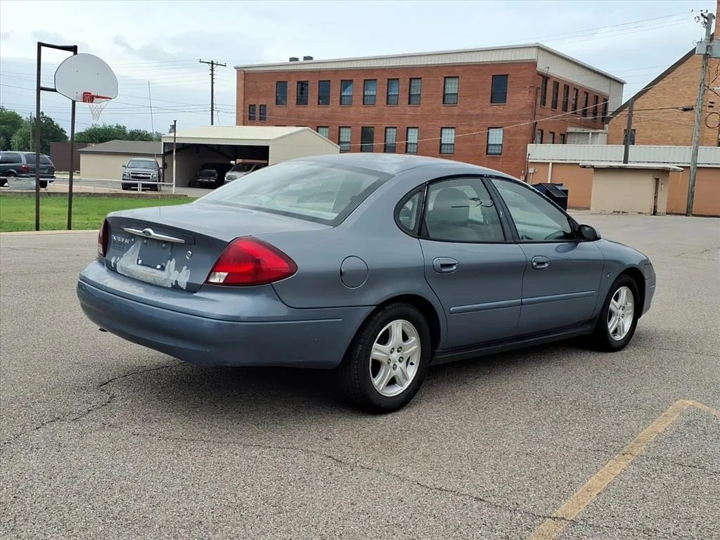 2000 Ford Taurus SES - Photo 15