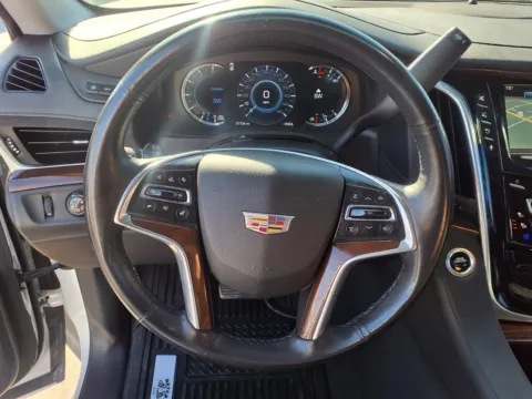 More photos of 2020 CADILLAC ESCALADE LUXURY at Bryan's Car Corner Chickasha, OK