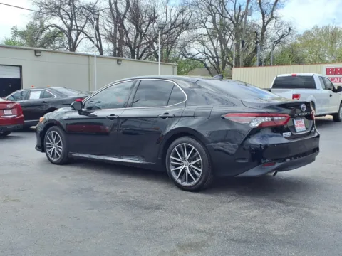 Another view of 2021 TOYOTA CAMRY XLE for sale in Chickasha, OK at Bryan's Car Corner Chickasha