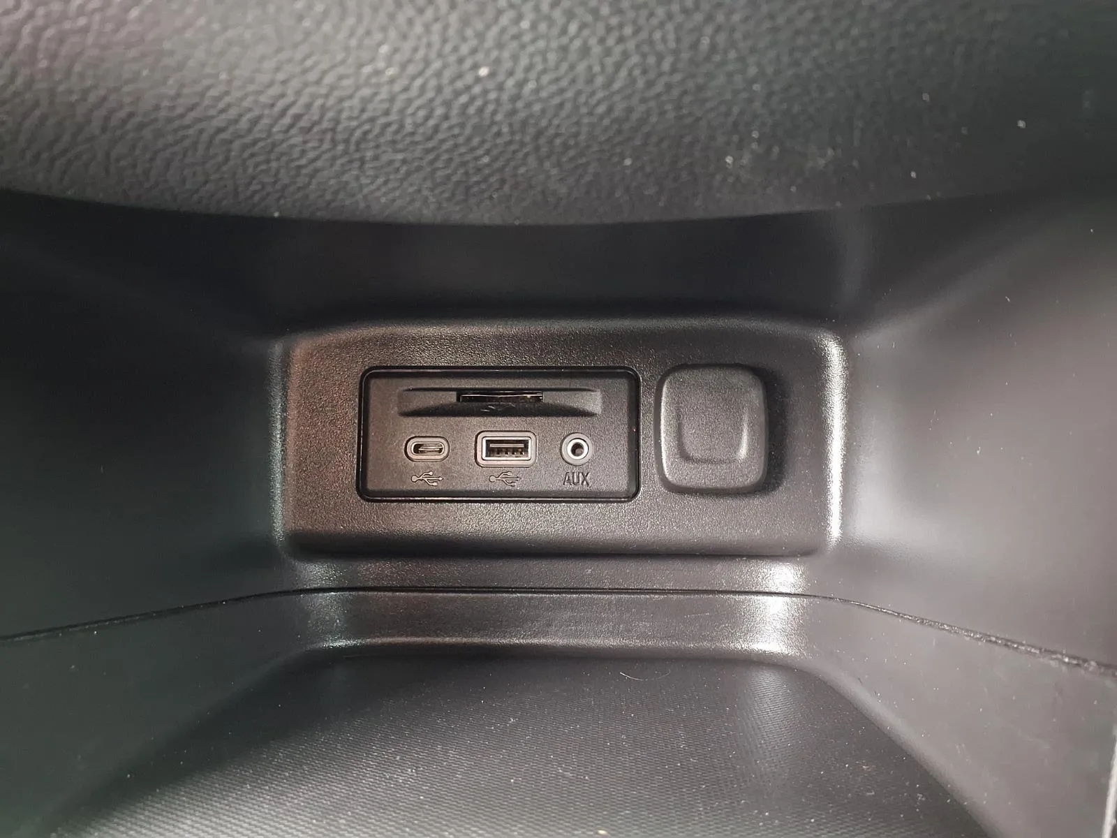 Chevrolet Equinox photo 11
