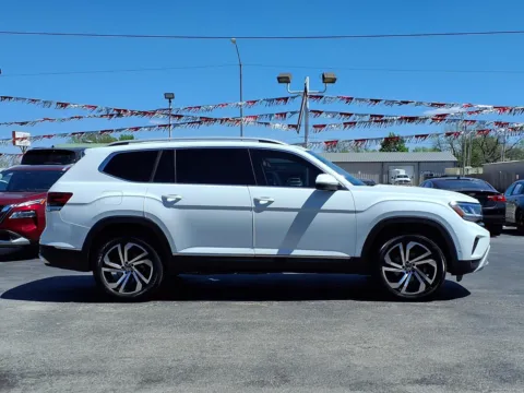 Photos of 2021 VOLKSWAGEN ATLAS SEL PREMIUM for sale in Chickasha, OK at Bryan's Car Corner Chickasha