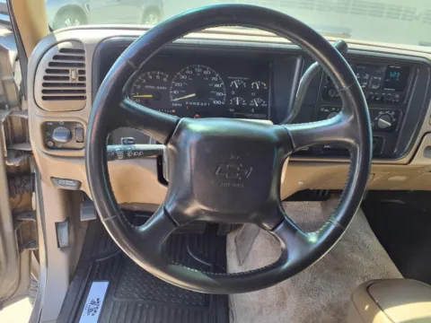 More photos of 1999 CHEVROLET TAHOE K1500 at Bryan's Car Corner Chickasha, OK