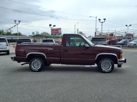 Photos of 1994 CHEVROLET 1500 C1500 for sale in Chickasha, OK at Bryan's Car Corner Chickasha
