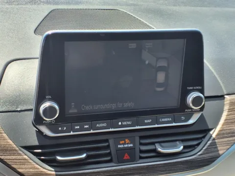 More photos of 2021 NISSAN ALTIMA PLATINUM at Bryan's Car Corner Chickasha, OK