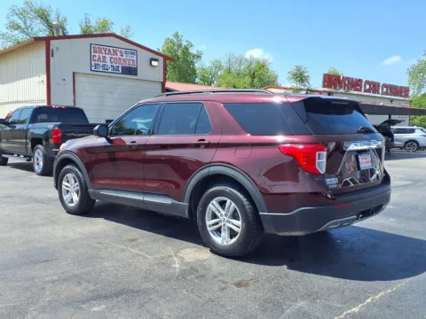 Another view of 2022 FORD EXPLORER XLT for sale in Chickasha, OK at Bryan's Car Corner Chickasha
