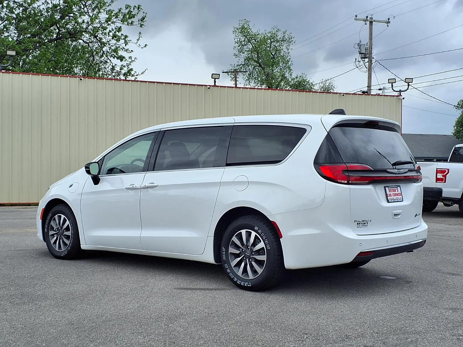 Chrysler Pacifica photo 20
