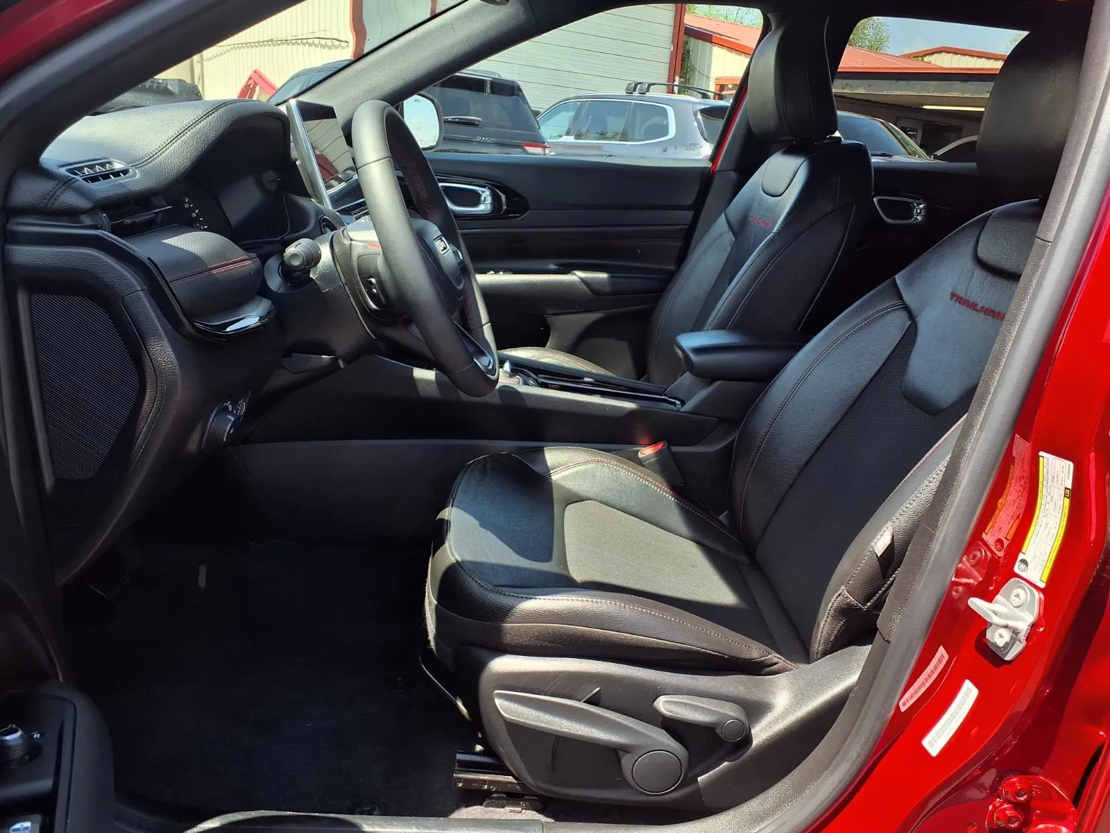 2025 Jeep Compass Trailhawk - Photo 12