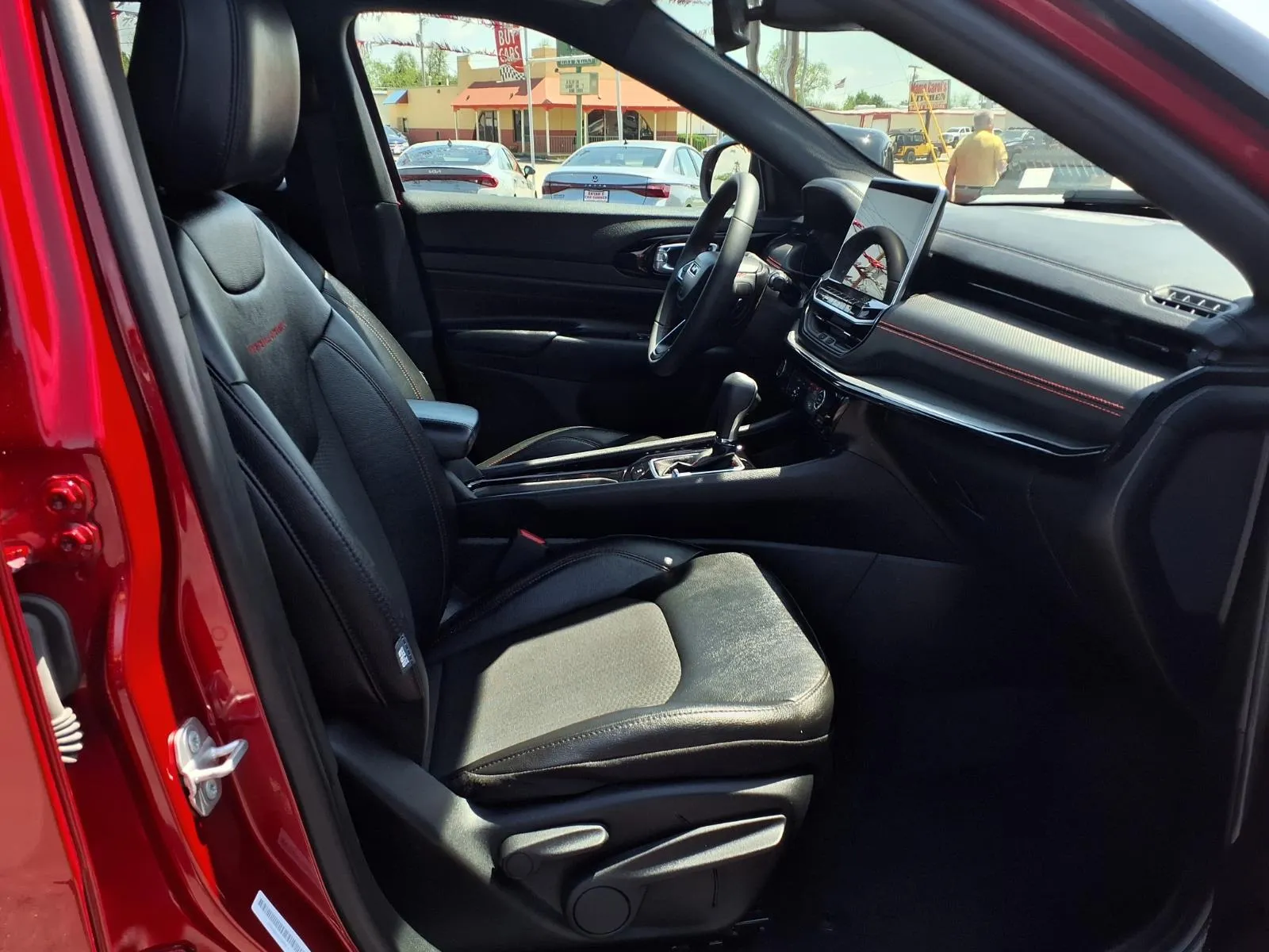 2025 Jeep Compass Trailhawk - Photo 16