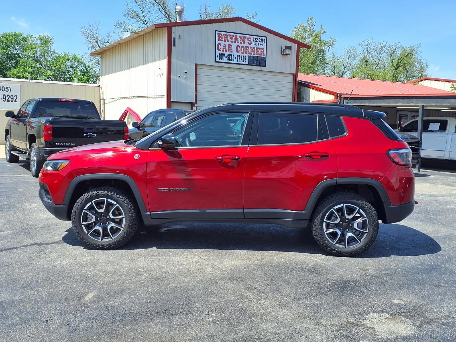 2025 Jeep Compass Trailhawk - Photo 17