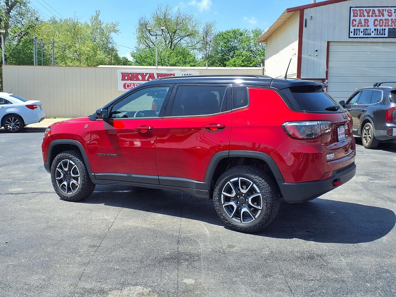 2025 Jeep Compass Trailhawk - Photo 3