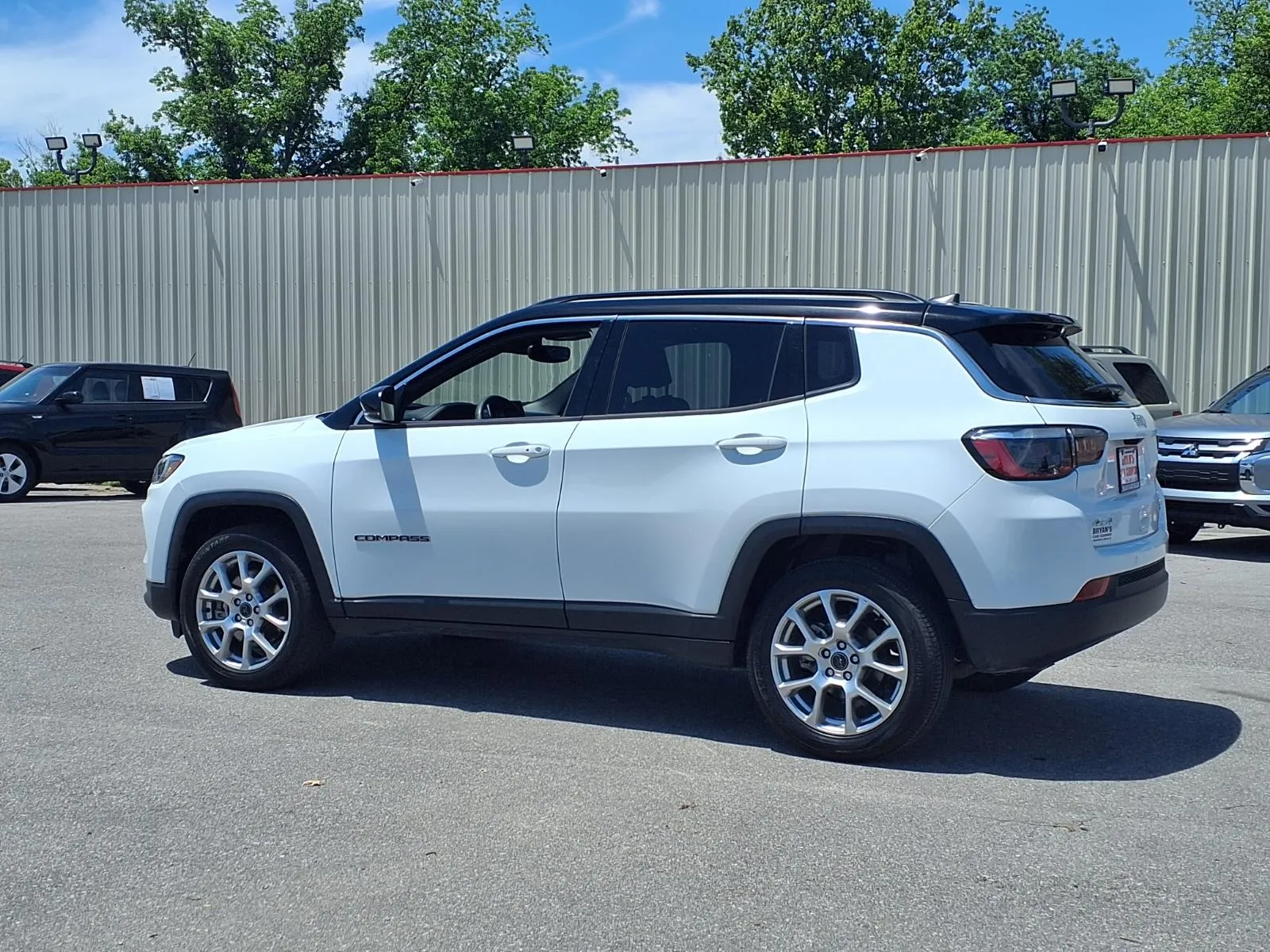 2025 Jeep Compass Limited - Photo 17