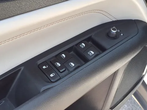 More photos of 2025 JEEP COMPASS LIMITED at Bryan's Car Corner Chickasha, OK