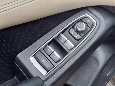 More photos of 2022 SUBARU ASCENT TOURING at Bryan's Car Corner Chickasha, OK