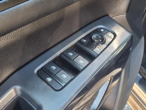 More photos of 2025 NISSAN PATHFINDER SV at Bryan's Car Corner Chickasha, OK