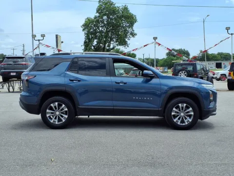 Photos of 2025 CHEVROLET EQUINOX LT for sale in Chickasha, OK at Bryan's Car Corner Chickasha