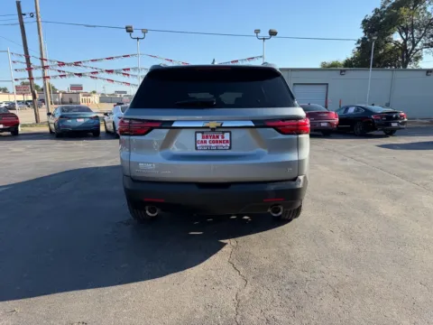 More photos of 2023 CHEVROLET TRAVERSE LT at Bryan's Car Corner Chickasha, OK