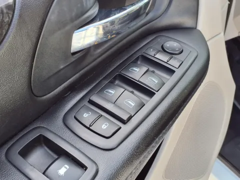More photos of 2014 DODGE GRAND CARAVAN SXT at Bryan's Car Corner Chickasha, OK