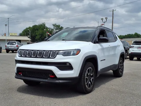 White 2025 JEEP COMPASS TRAILHAWK for sale in Chickasha, OK