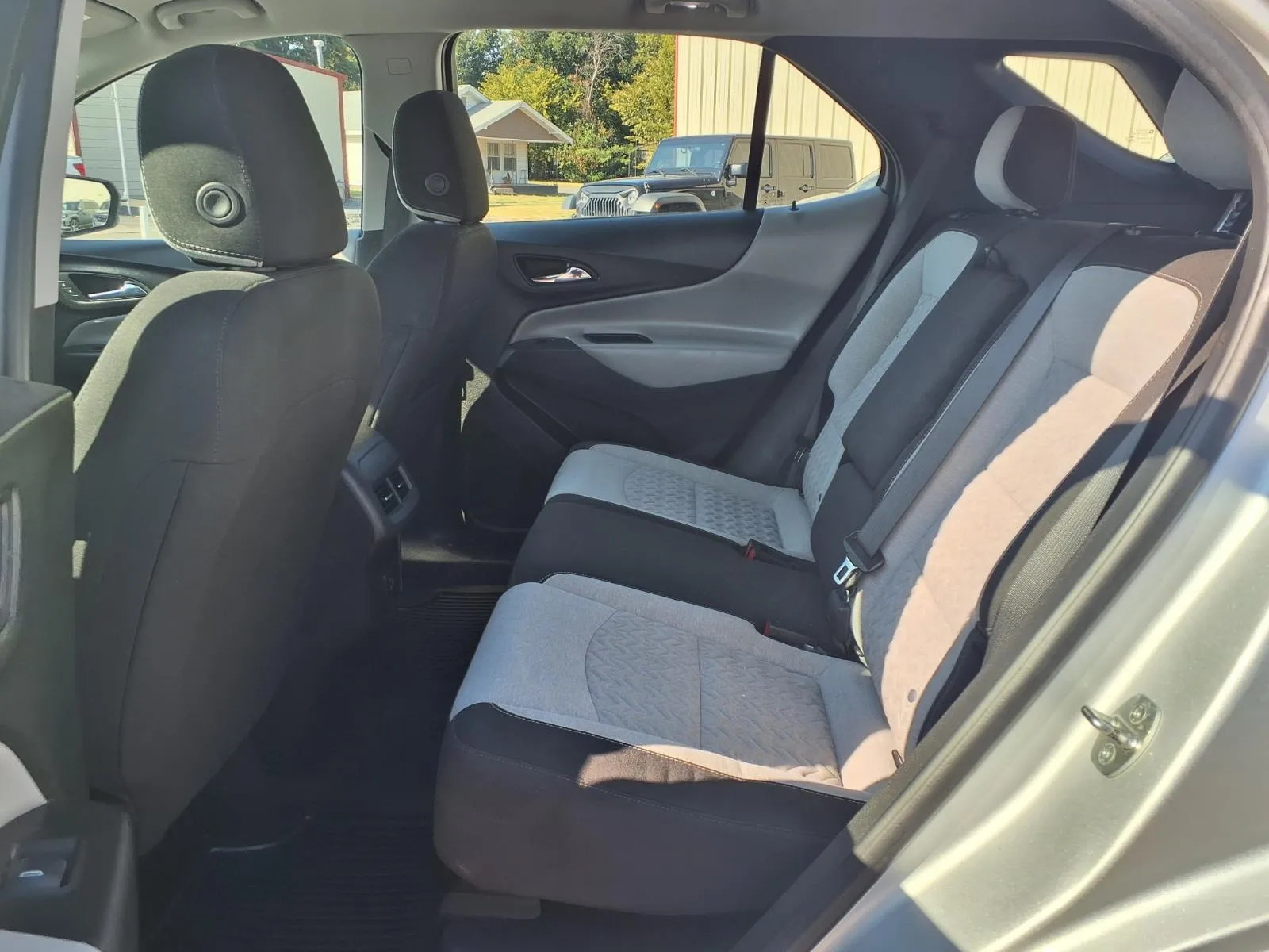 Chevrolet Equinox photo 11