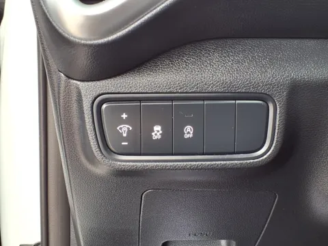 More photos of 2025 KIA SOUL LX at Bryan's Car Corner Chickasha, OK