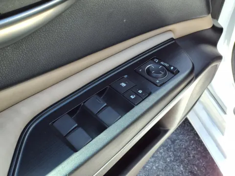 More photos of 2020 LEXUS ES 350 ULTRA LUXURY at Bryan's Car Corner Chickasha, OK