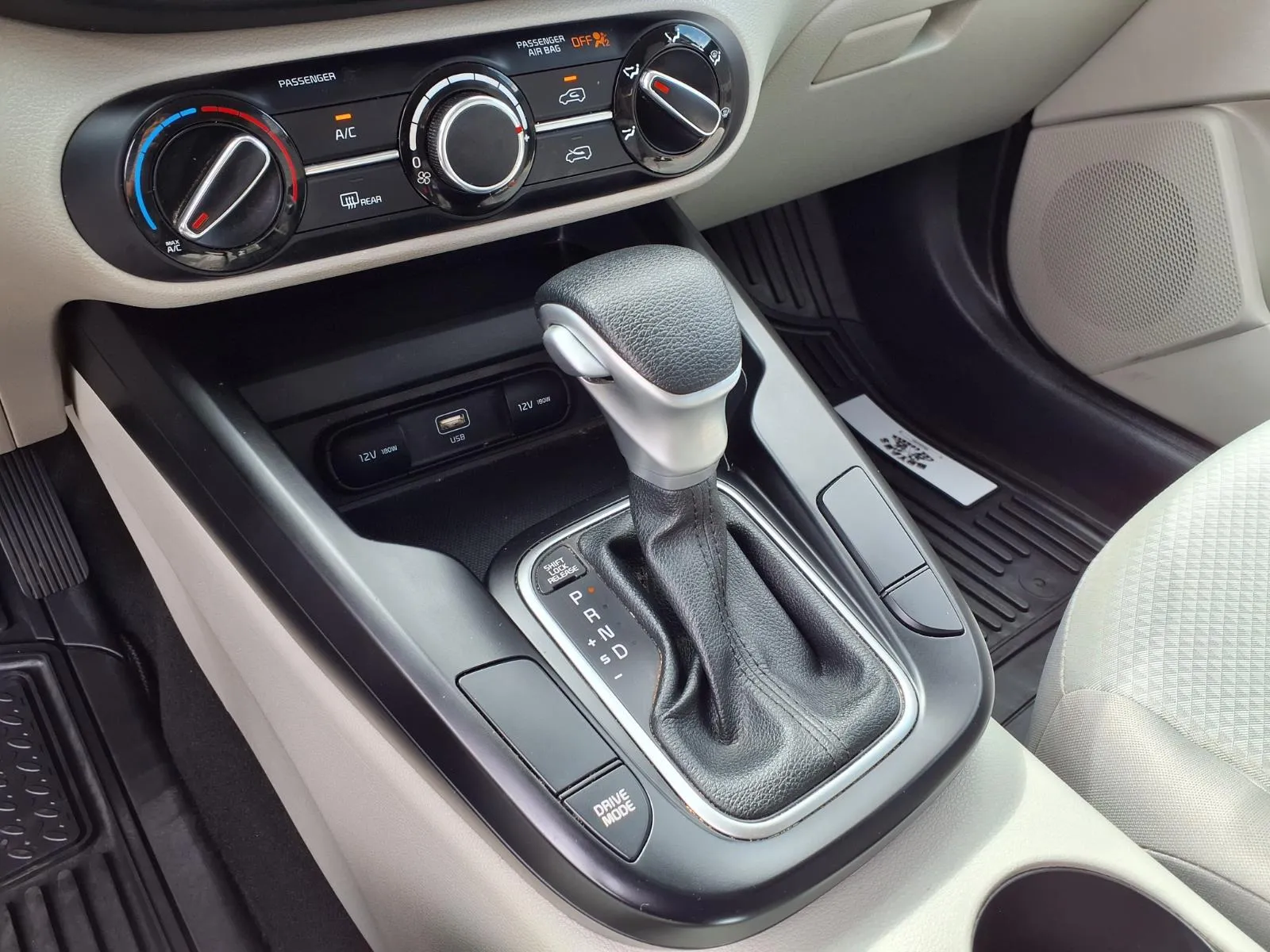 Kia Soul photo 10