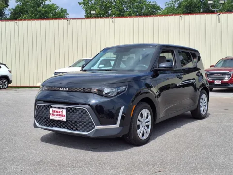 Black 2023 KIA SOUL LX for sale in Chickasha, OK