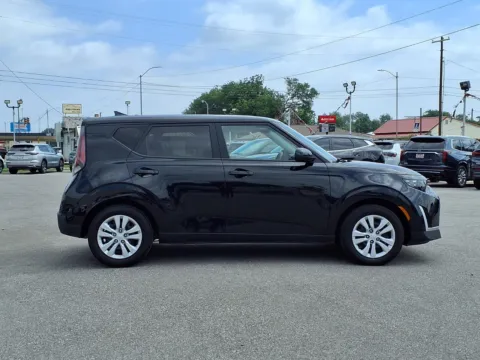 Photos of 2023 KIA SOUL LX for sale in Chickasha, OK at Bryan's Car Corner Chickasha