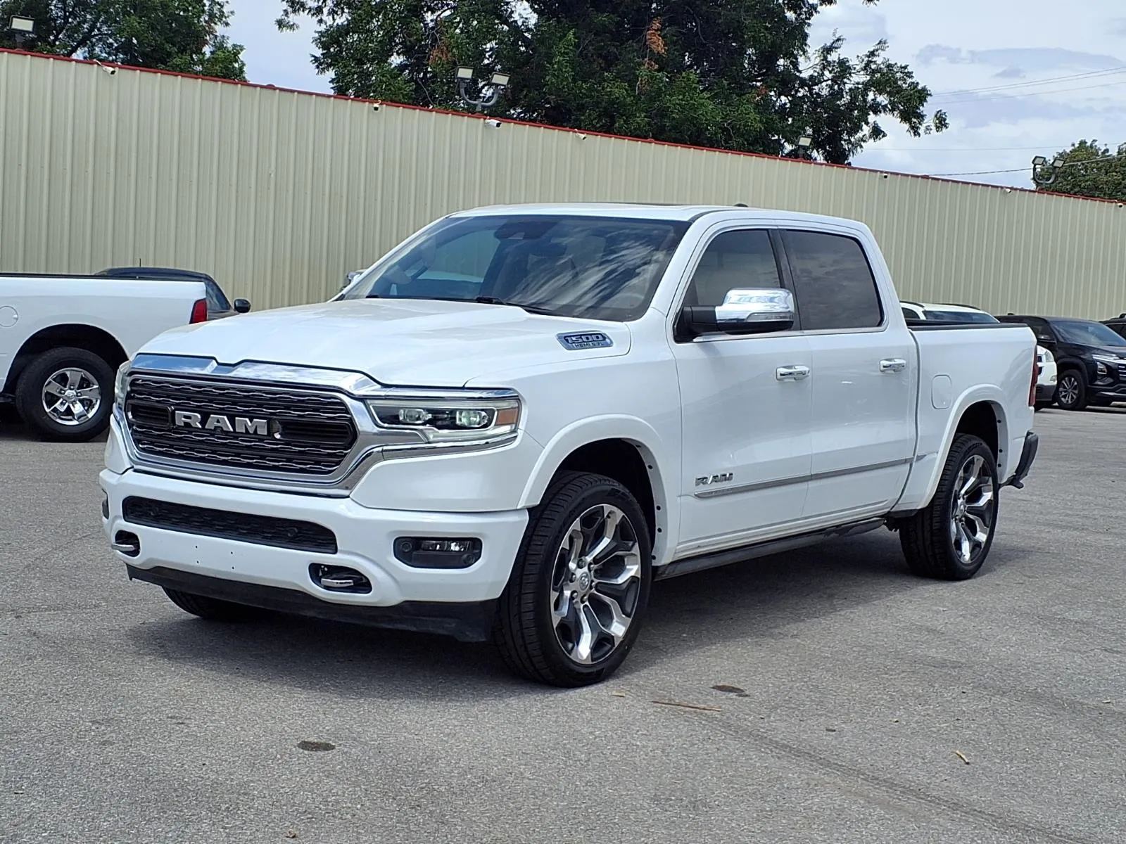 White 2020 RAM 1500 LIMITED for sale in Chickasha, OK