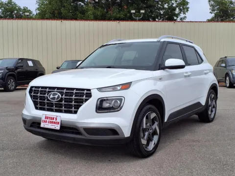 White 2024 HYUNDAI VENUE SEL for sale in Chickasha, OK