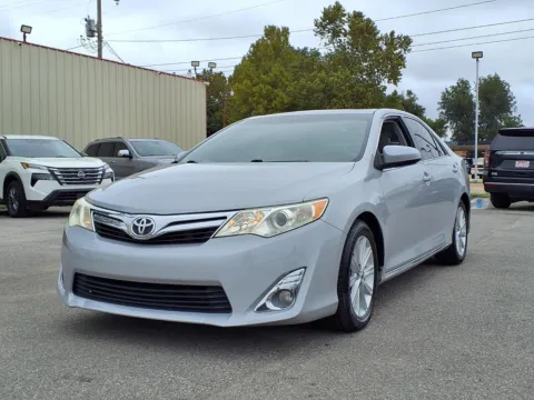 Silver 2014 TOYOTA CAMRY SE for sale in Chickasha, OK