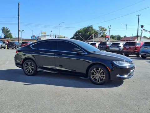 Photos of 2015 CHRYSLER 200 LIMITED for sale in Chickasha, OK at Bryan's Car Corner Chickasha
