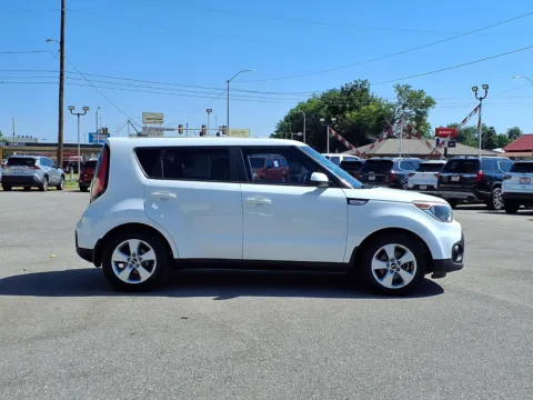 Photos of 2017 KIA SOUL for sale in Chickasha, OK at Bryan's Car Corner Chickasha