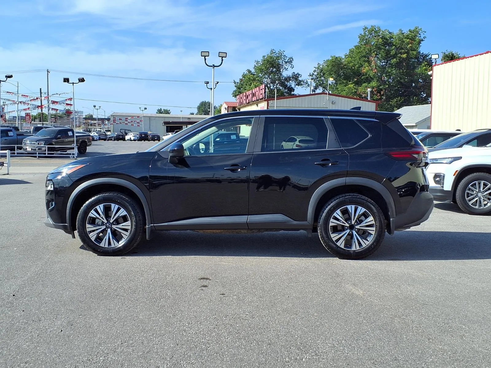 Nissan Rogue photo 16