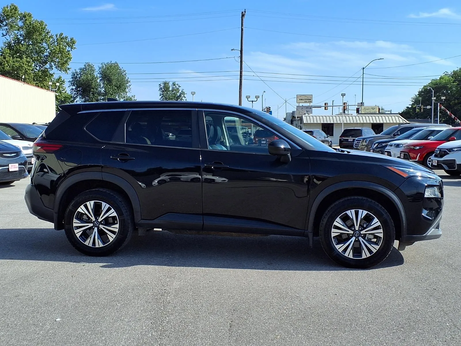 Nissan Rogue photo 22