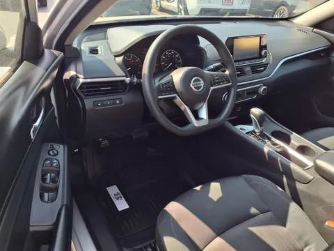 More photos of 2022 NISSAN ALTIMA S at Bryan's Car Corner Chickasha, OK