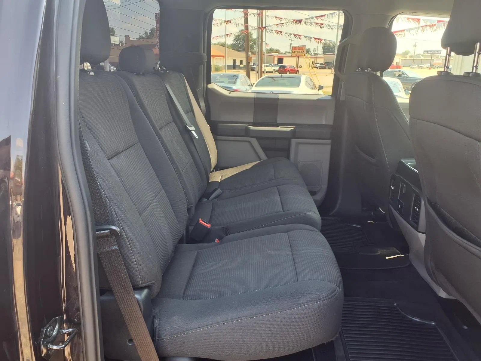 Ford F-150 photo 15