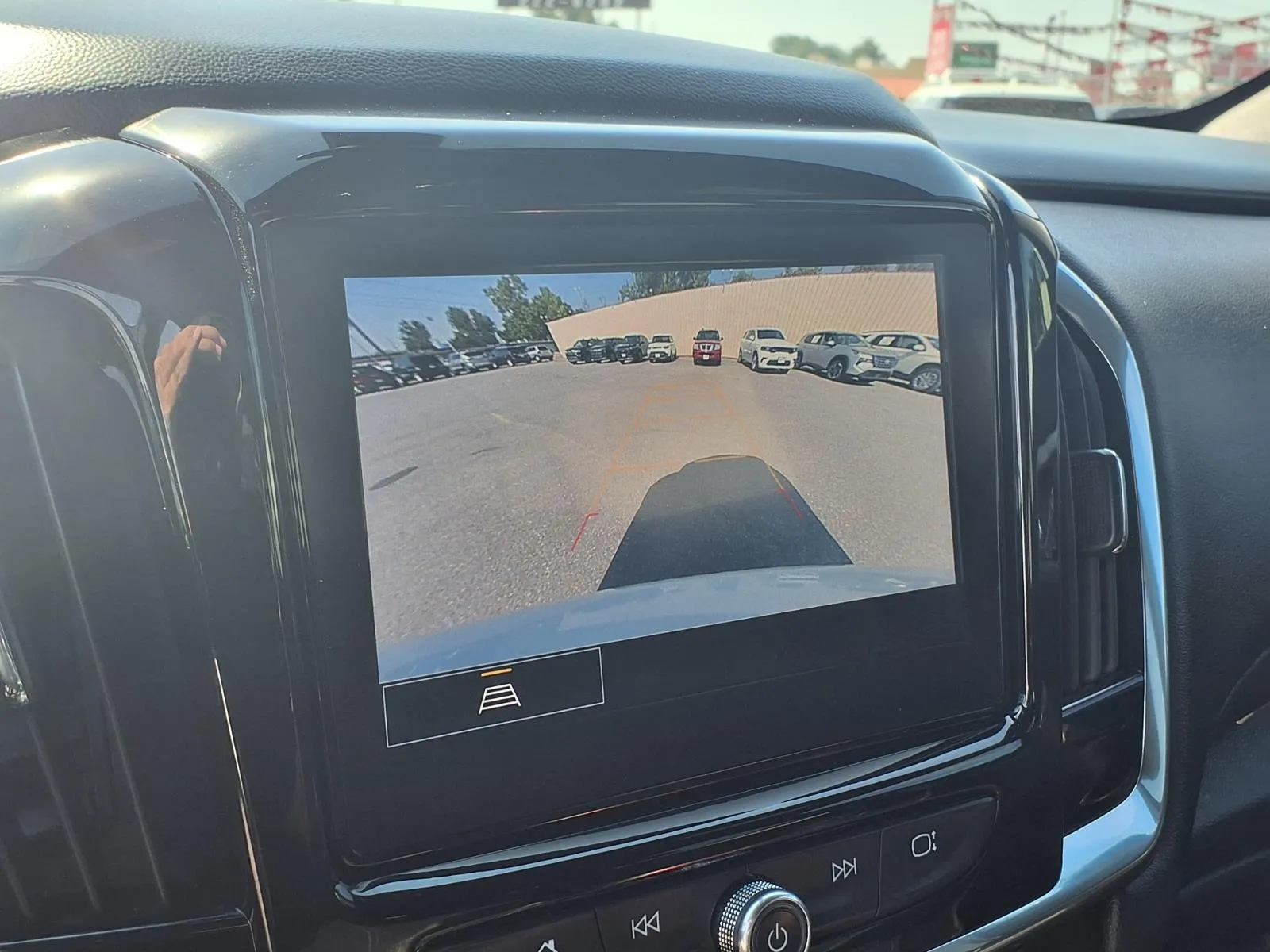 Chevrolet Traverse photo 7