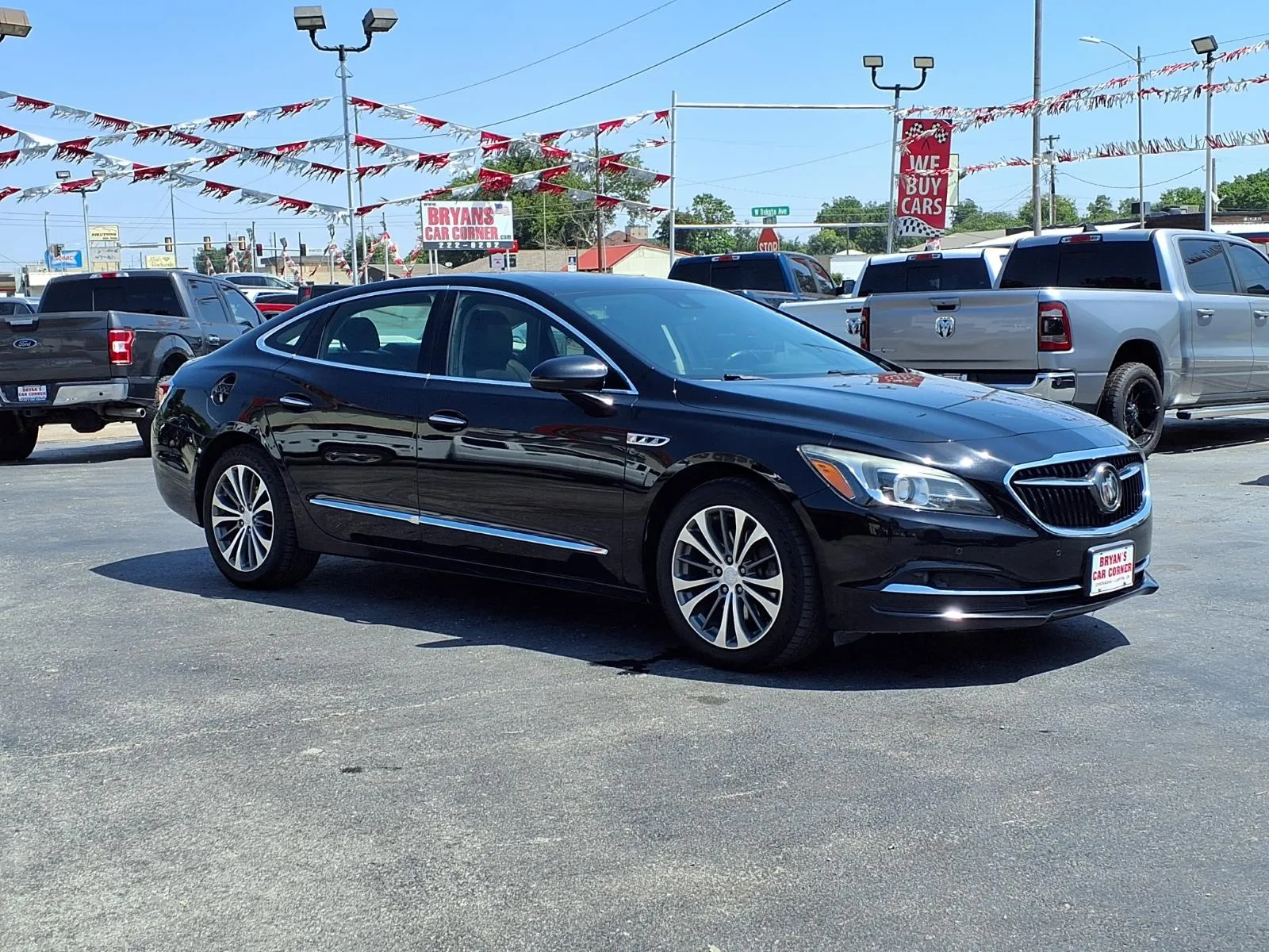 Buick LaCrosse photo 22