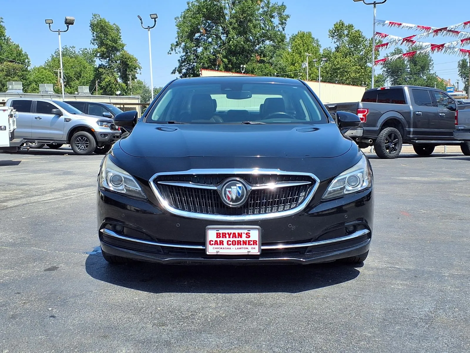 Buick LaCrosse photo 24