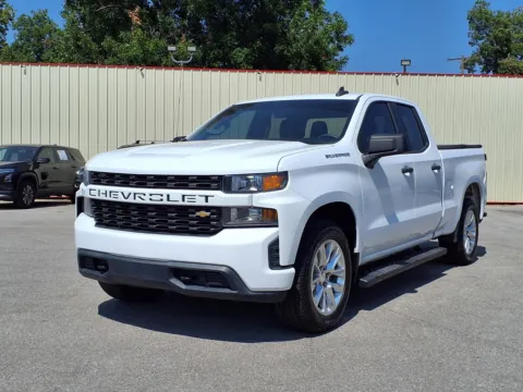 Photos of 2020 CHEVROLET SILVERADO 1500 CUSTOM for sale in Chickasha, OK at Bryan's Car Corner Chickasha
