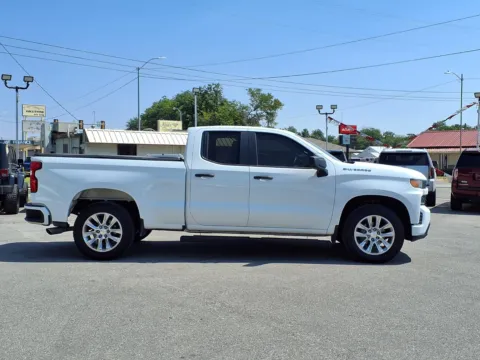 Photos of 2020 CHEVROLET SILVERADO 1500 CUSTOM for sale in Chickasha, OK at Bryan's Car Corner Chickasha