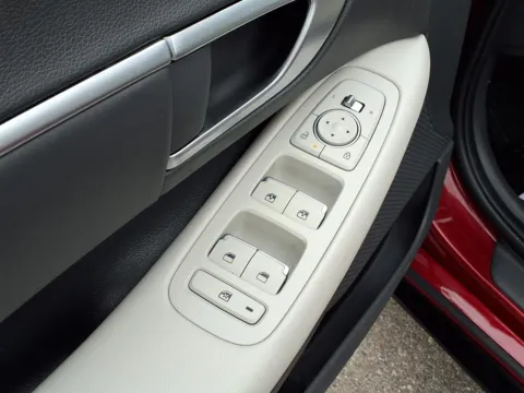 More photos of 2025 HYUNDAI SONATA SEL at Bryan's Car Corner Chickasha, OK