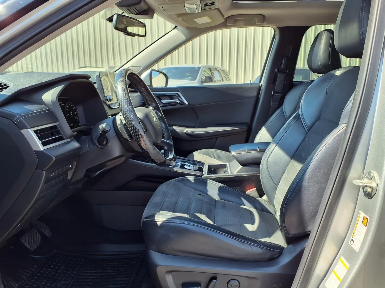 Mitsubishi Outlander photo 12